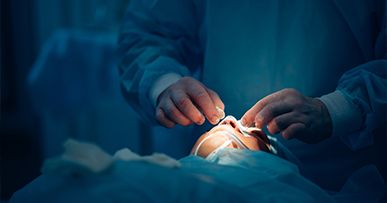 كيفية اختيار الجراح التجميلي المناسب